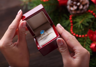 Aquamarine Engagement Rings as a Unique Alternative