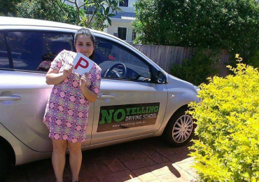 Browsing the top driving school in gold coast – no yelling