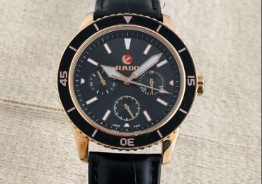 Chronograph Edition Rado Captain Cook Watch at Best Price